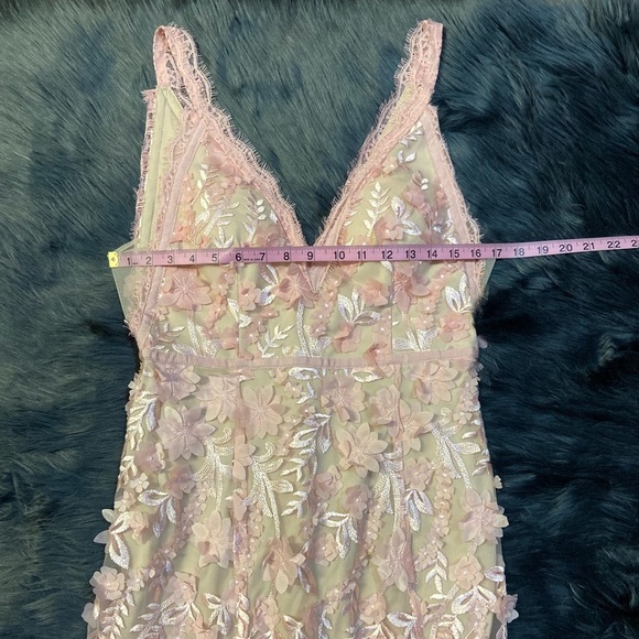 Gianni Bini Gigi Floral Applique Illusion … - Picture 11 of 13